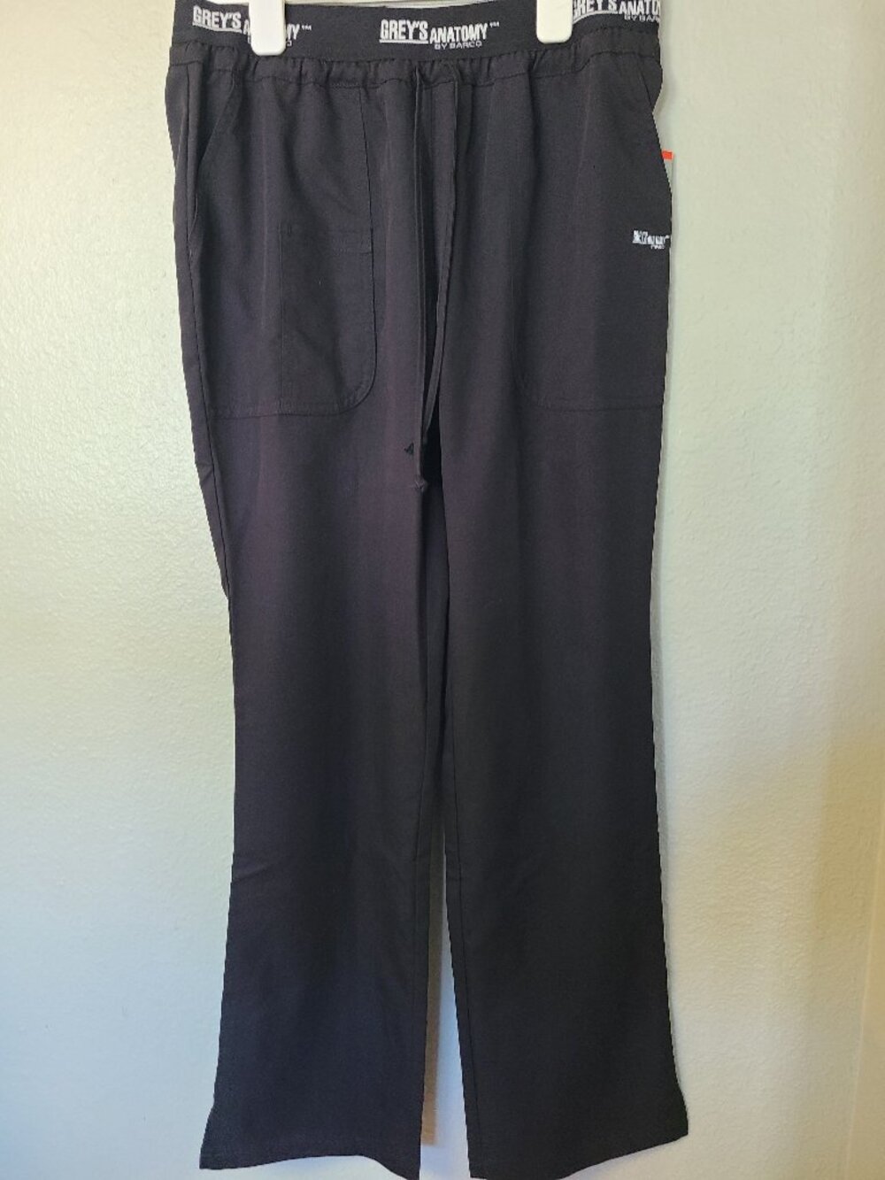 Grey’s Anatomy 3 PKT Logo Waist Pant